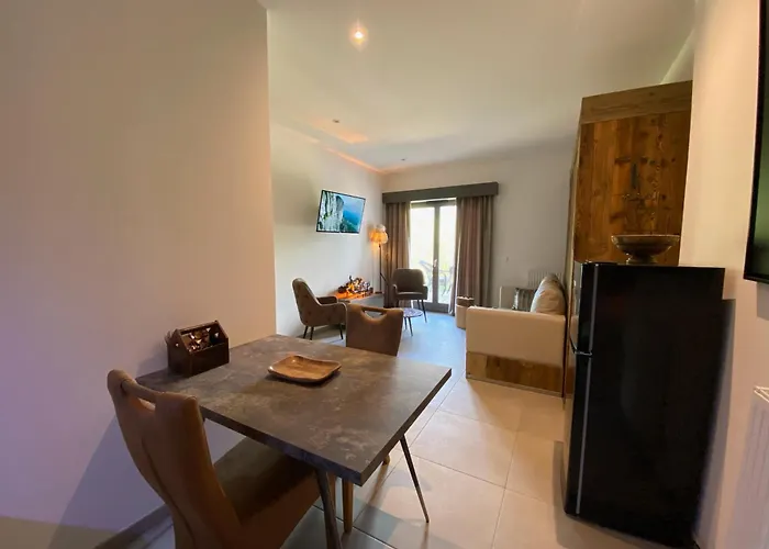 Les Trois Chaufatons - Chalets Boutiques, Propriétés Mont Amour